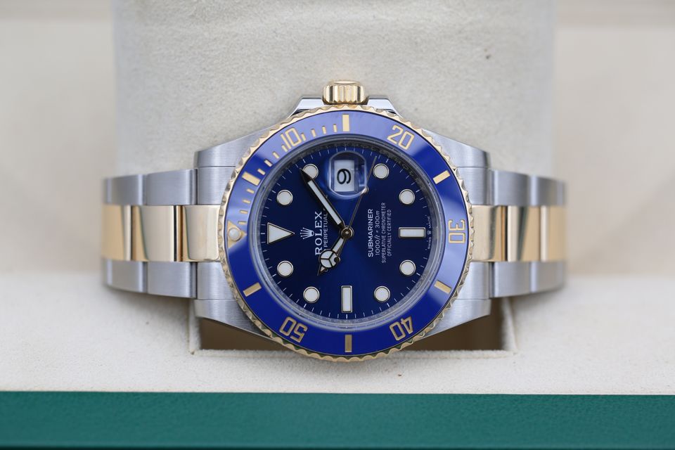 Rolex Submariner 126613 LB Image 5
